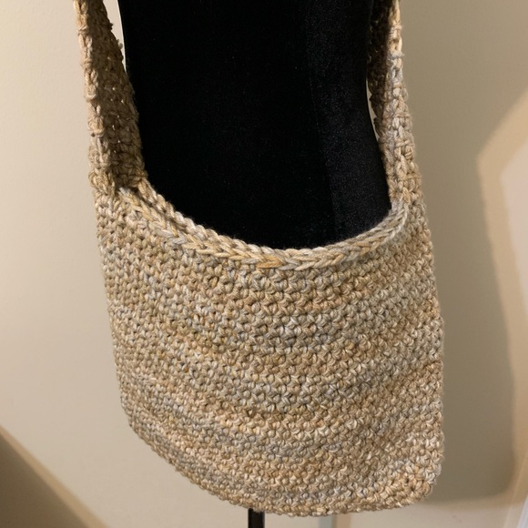 Crossbody Bag, handmade crocheted - Picture 2 of 15